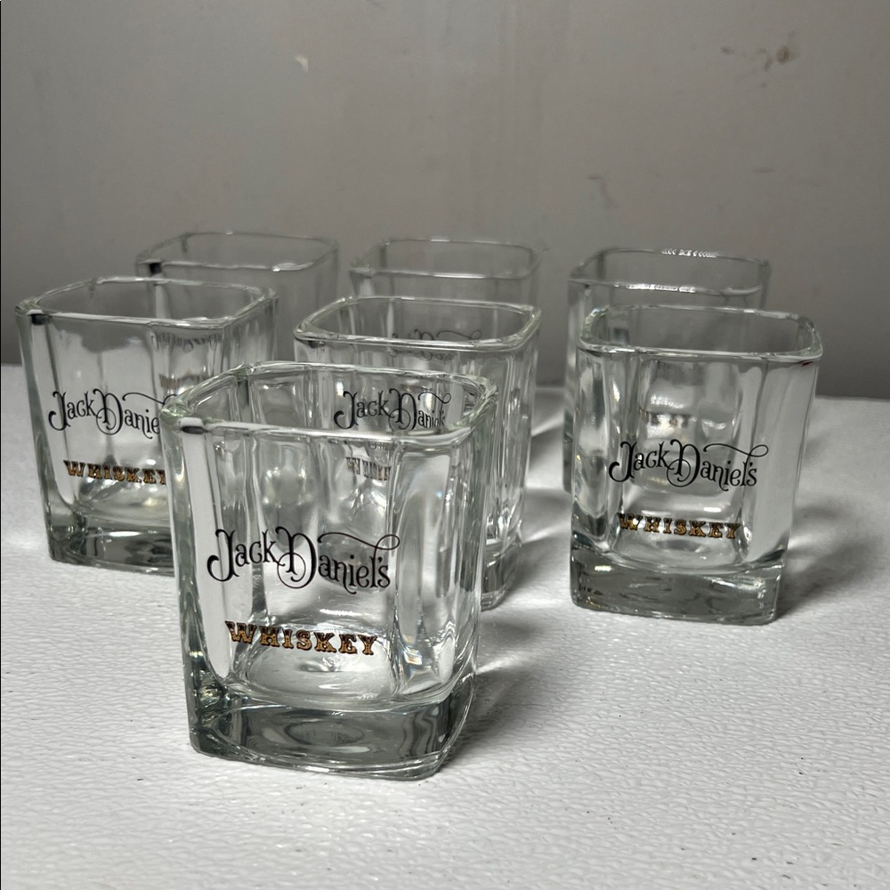 Jack Daniels Whiskey Square Rocks/Lowball Glasses Black & Gold Graphics Set 7